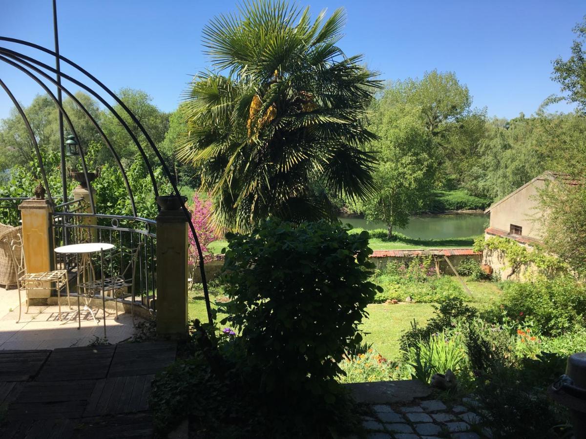 Bed and Breakfast En Bord de Seine Vétheuil Exterior foto