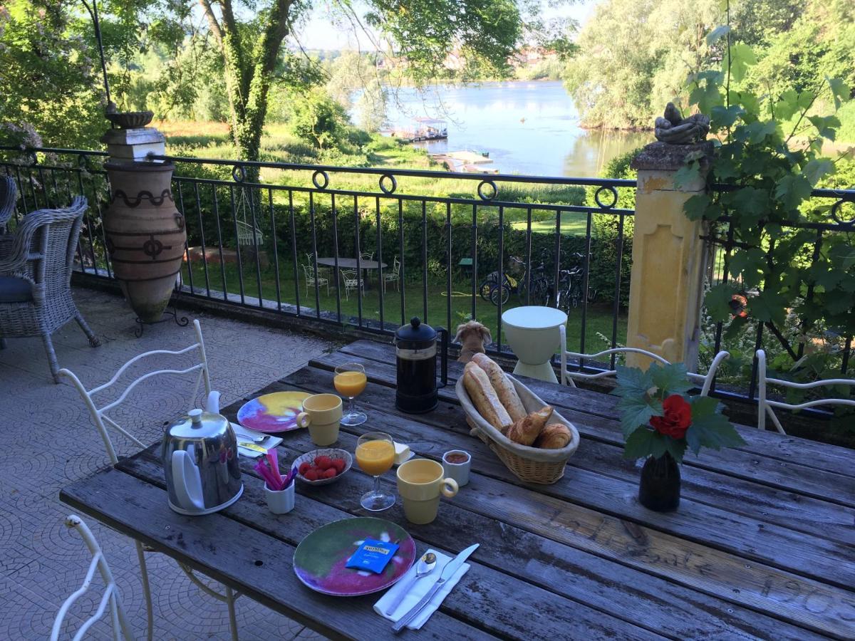 Bed and Breakfast En Bord de Seine Vétheuil Exterior foto